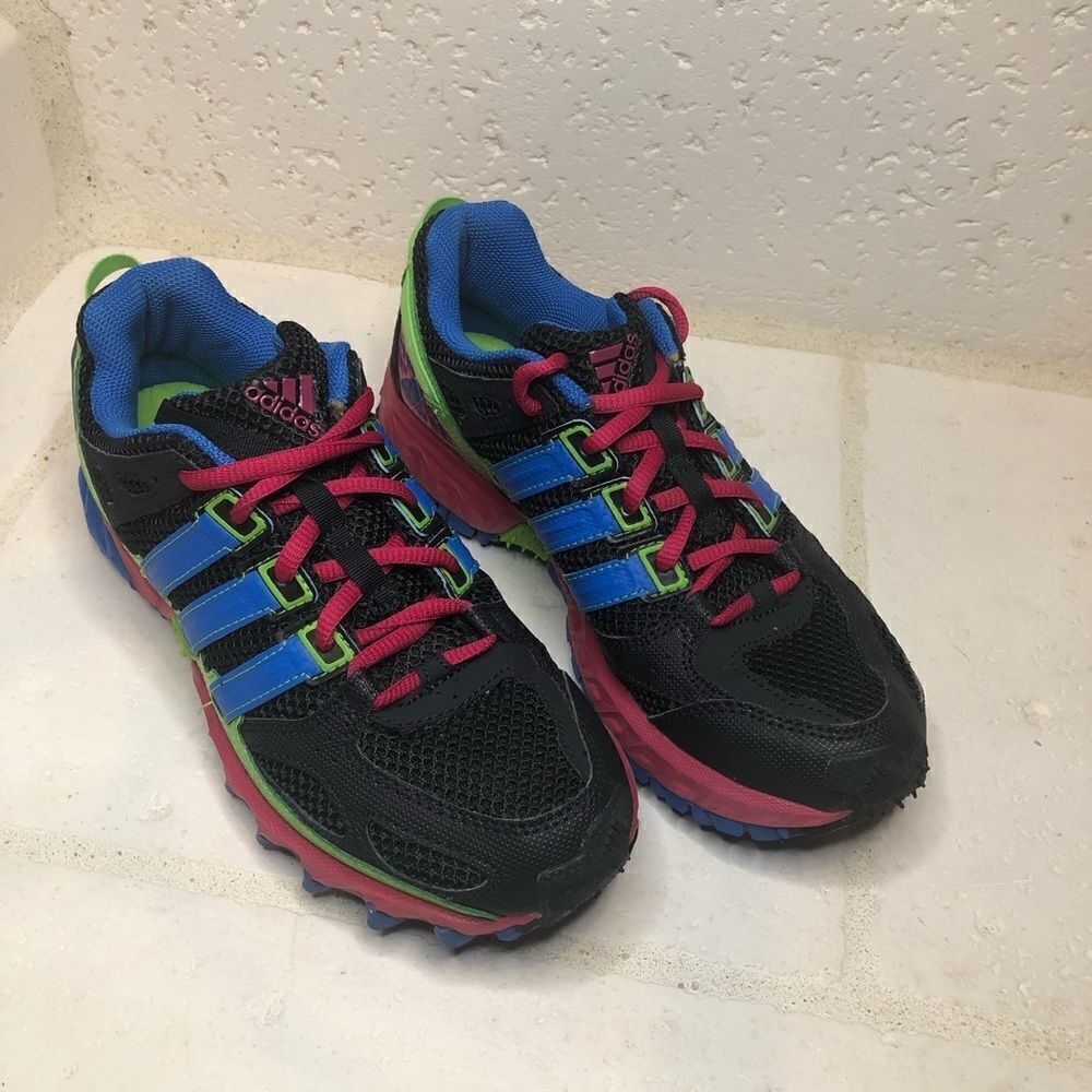 Adidas Kanadia TR 4 Womens Trail runner size 6.5